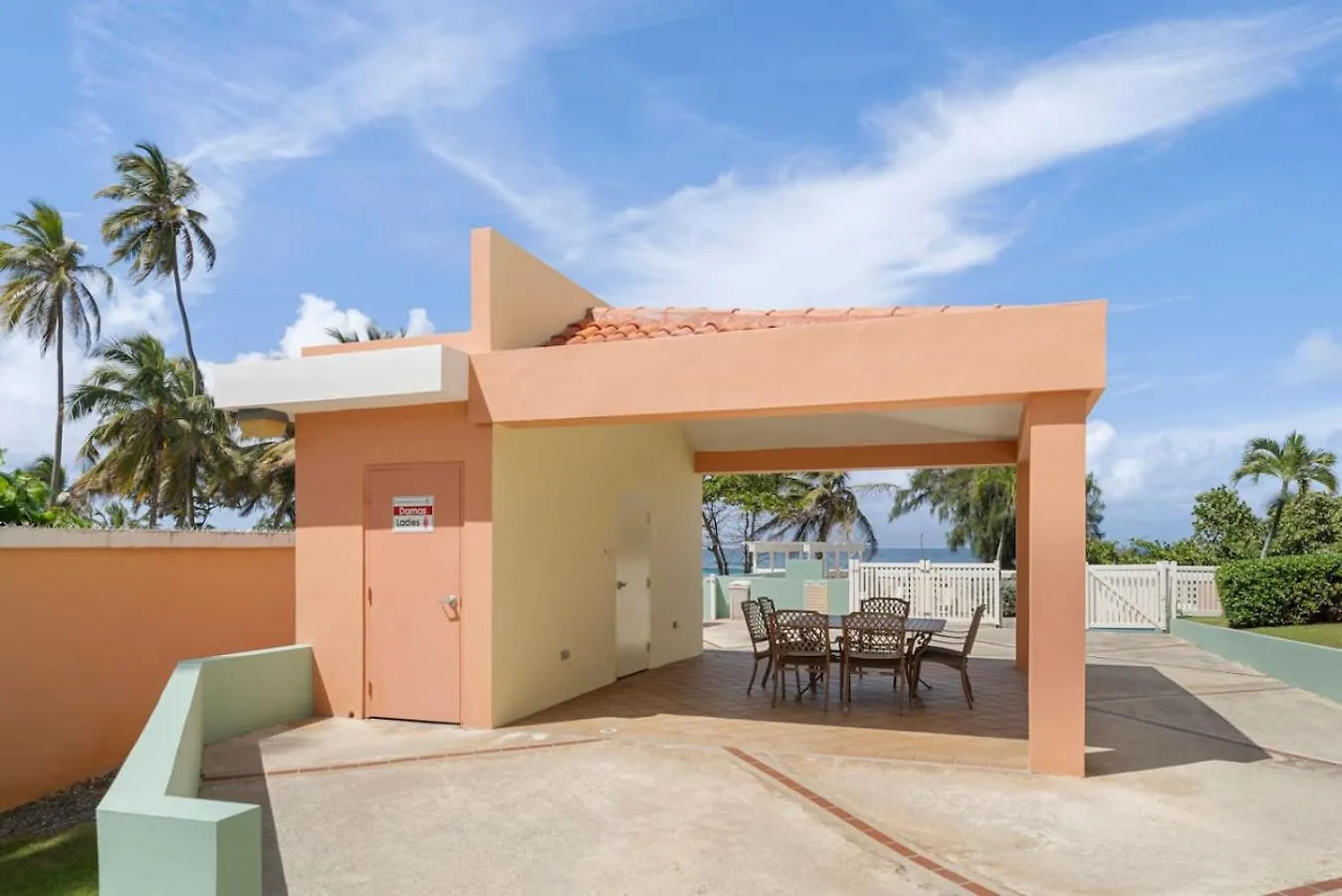 Angelica Beachfront Paradise Isabela 0*,